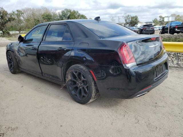 2C3CCABG8KH565961 - 2019 CHRYSLER 300 S BLACK photo 2