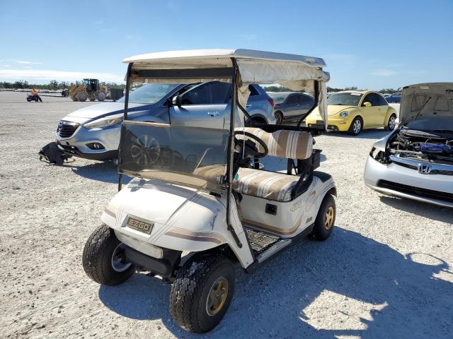 1368227 - 2001 EZGO GOLF CART BEIGE photo 2