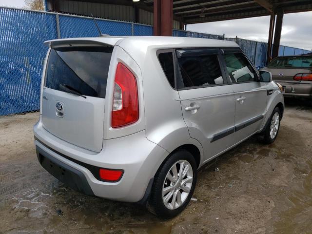 KNDJT2A56D7759296 - 2013 KIA SOUL SILVER photo 4