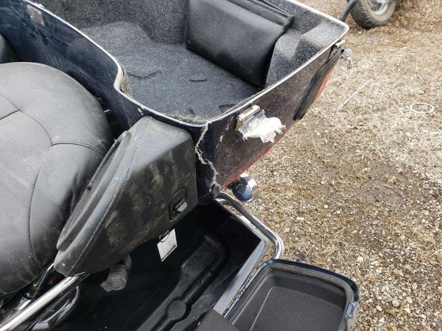 1HD1FCW144Y630386 - 2004 HARLEY-DAVIDSON FLHTCUI 蓝色 照片 10