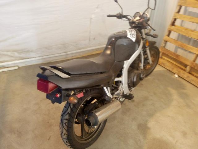 JS1GM51AXN2100491 - 1992 SUZUKI GS500 E  photo 4