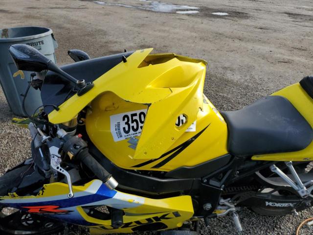 JS1GN7CA942103760 - 2004 SUZUKI GSX-R600 K YELLOW photo 7