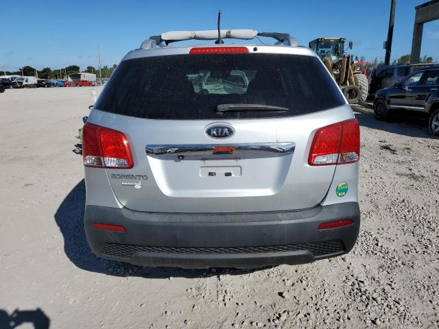 5XYKT4A17BG135911 - 2011 KIA SORENTO BASE SILVER photo 6