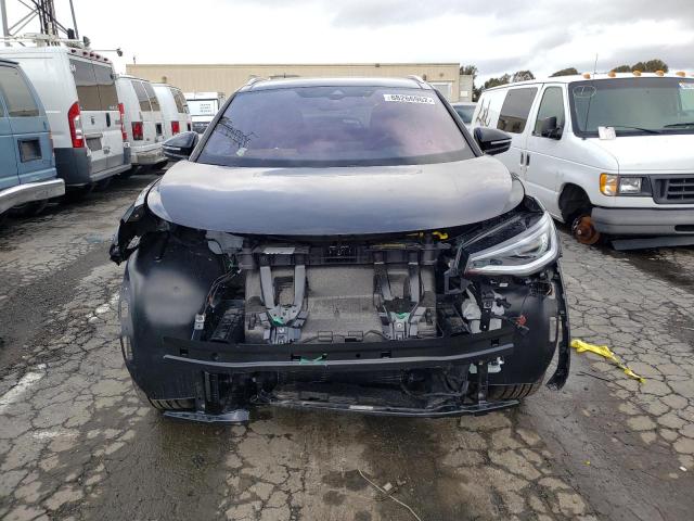 WVGUNPE21NP054214 - 2022 VOLKSWAGEN ID.4 PRO S შავი ფოტო 5