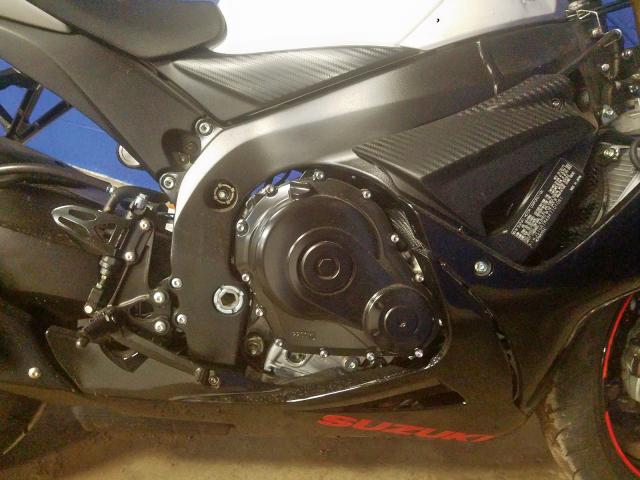 JS1GR7MA8K7101081 - 2019 SUZUKI GSX-R750  photo 7