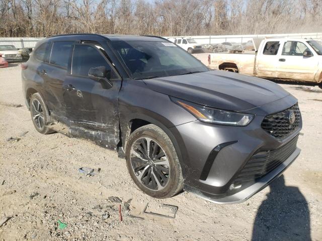 5TDLZRAH0NS104326 - 2022 TOYOTA HIGHLANDER XSE CHARCOAL photo 4