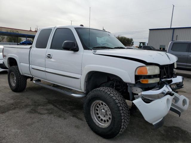 2GTEK19B251225557 - 2005 GMC NEW SIERRA K1500 WHITE photo 4