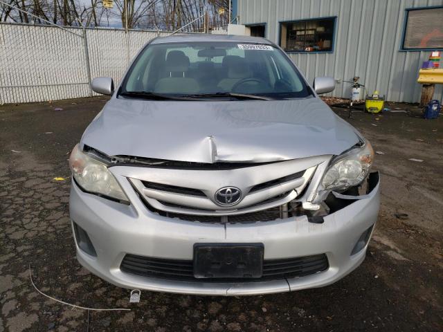 5YFBU4EE6DP220912 - 2013 TOYOTA COROLLA BASE SILVER photo 5