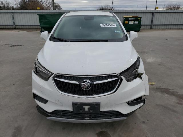 KL4CJASB0HB145824 - 2017 BUICK ENCORE PREFERRED WHITE photo 5