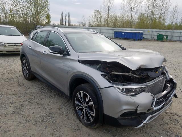 SJKCH5CR9HA022949 - 2017 INFINITI QX30 BASE  photo 1