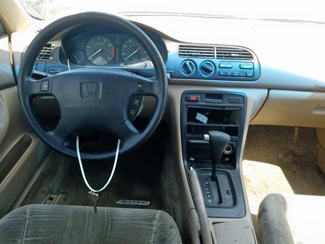 1HGCD5637VA015159 - 1997 HONDA ACCORD LX  photo 9