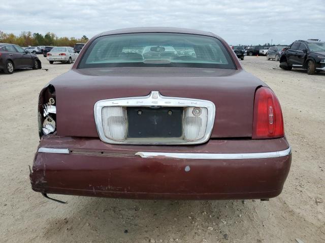 1LNHM81W11Y647806 - 2001 LINCOLN TOWN CAR EXECUTIVE MAROON photo 6