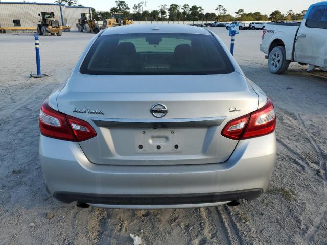 1N4AL3AP2HC210107 - 2017 NISSAN ALTIMA 2.5 SILVER photo 6