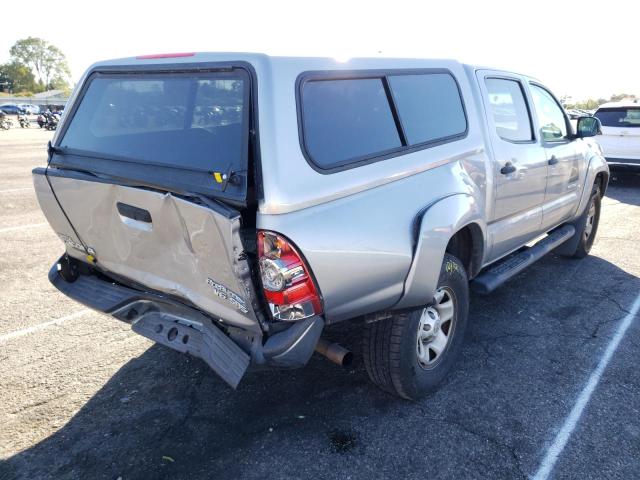 3TMJU4GN7FM177829 - 2015 TOYOTA TACOMA DOUBLE CAB PRERUNNER SILVER photo 4
