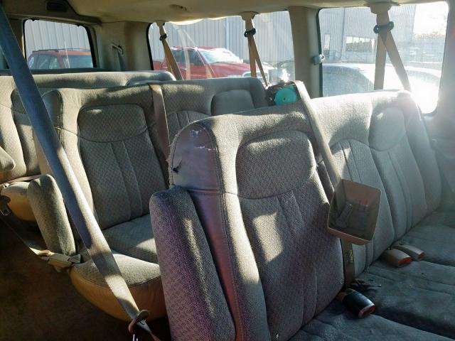 1GAHG39U031186216 - 2003 CHEVROLET EXPRESS G3500  photo 6