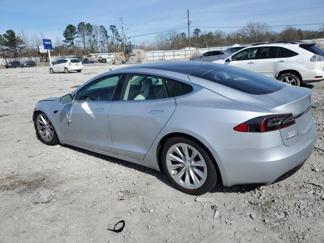 5YJSA1E23HF228853 - 2017 TESLA MODEL S Արծաթագույն լուսանկար 2