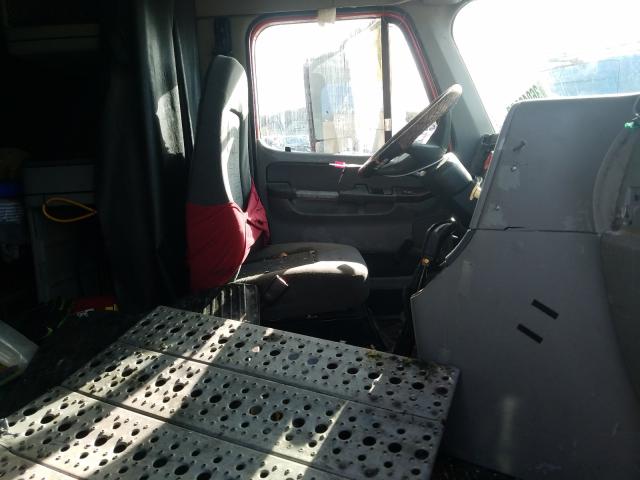 1FUJBBCK96LU97265 - 2006 FREIGHTLINER CONVENTIONAL ST120  photo 5