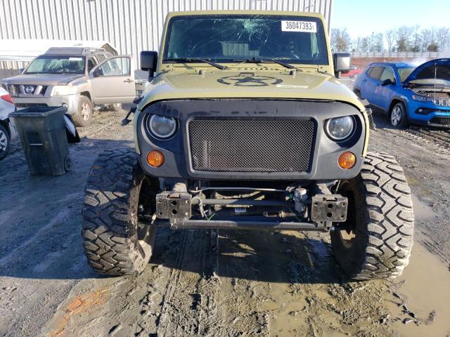 1C4BJWEG8DL611915 - 2013 JEEP WRANGLER U SAHARA GREEN photo 5