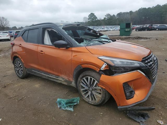 3N1CP5DV4ML542144 - 2021 NISSAN KICKS SR ORANGE photo 4