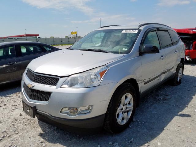 1GNKVEED5CJ152865 - 2012 CHEVROLET TRAVERSE LS  photo 2