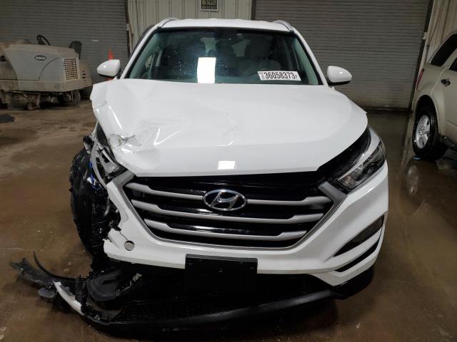 KM8J3CA46JU782583 - 2018 HYUNDAI TUCSON SEL WHITE photo 5