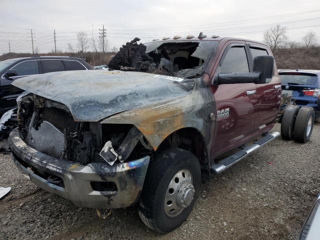 3C63RRHL2HG623558 - 2017 RAM 3500 SLT BURGUNDY photo 1