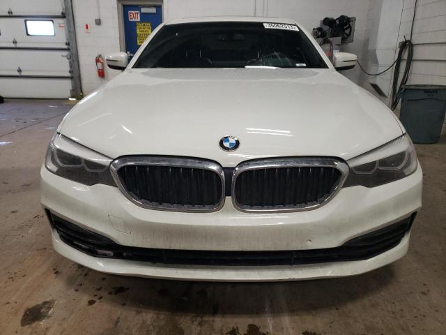 WBAJE7C58JWC56455 - 2018 BMW 540 XI WHITE photo 5