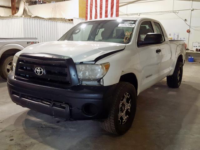 5TFRM5F16CX047117 - 2012 TOYOTA TUNDRA DOUBLE CAB SR5  photo 2