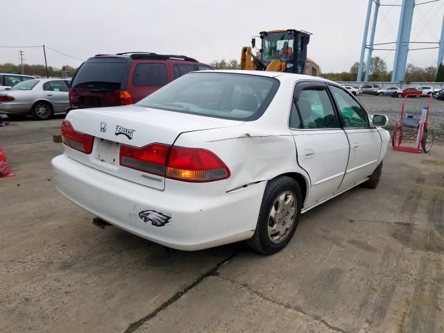 1HGCG665X1A023619 - 2001 HONDA ACCORD LX  photo 4