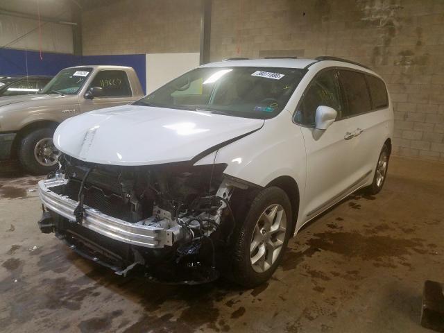 2C4RC1BG3JR291731 - 2018 CHRYSLER PACIFICA TOURING L  photo 2