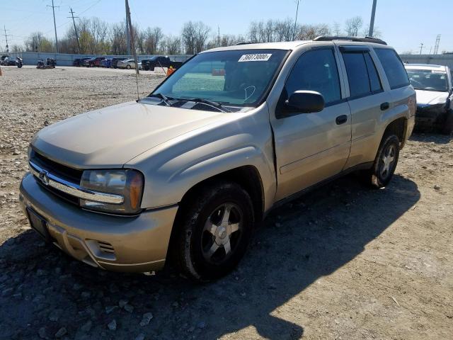 1GNDT13S862261165 - 2006 CHEVROLET TRAILBLAZER LS  photo 2