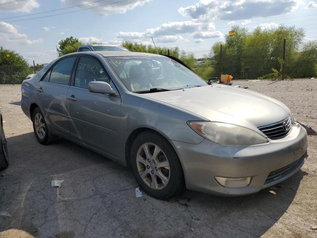 4T1BE30K25U592039 - 2005 TOYOTA CAMRY LE SILVER photo 1