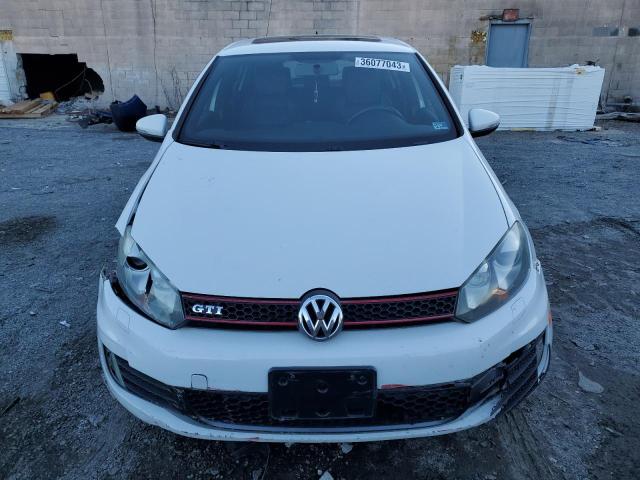 WVWHV7AJXAW248386 - 2010 VOLKSWAGEN GTI WHITE photo 5