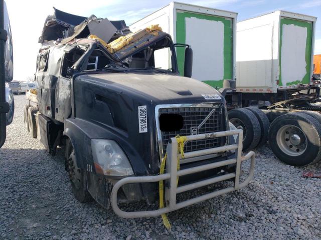 4V4NC9GH95N399972 - 2005 VOLVO VN VNL BLACK photo 1