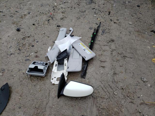 5FRYD4H49GB013359 - 2016 ACURA MDX TECHNOLOGY WHITE photo 13