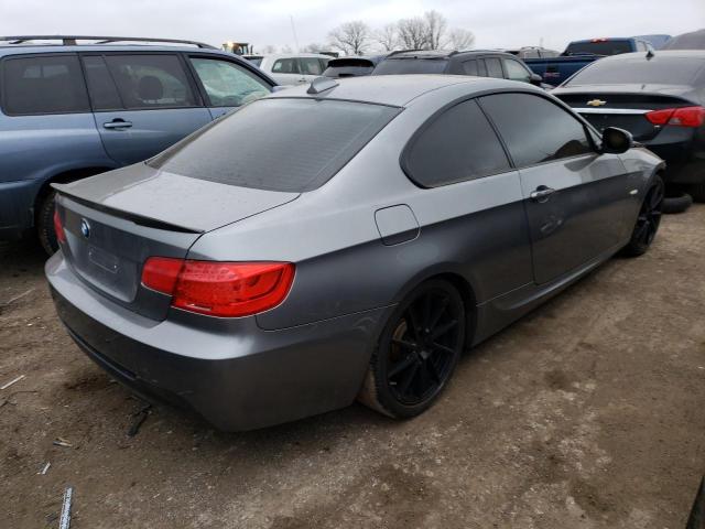 WBAKE3C53BE557314 - 2011 BMW 3 SERIES I GRAY photo 3