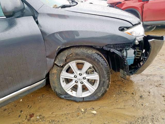 5TDZK3EH0DS133670 - 2013 TOYOTA HIGHLANDER BASE  photo 9