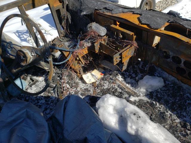 1RF22454822019627 - 2002 ROADMASTER RAIL RAISED RAI TWO TONE photo 8