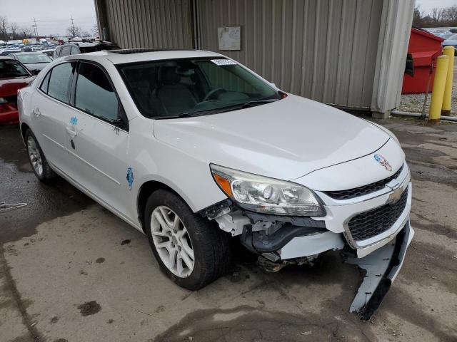 1G11C5SL1FF217460 - 2015 CHEVROLET MALIBU 1LT თეთრი ფოტო 4