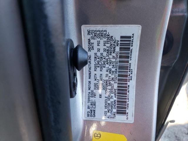 5TDZT38A32S075451 - 2002 TOYOTA SEQUOIA LIMITED SILVER photo 13