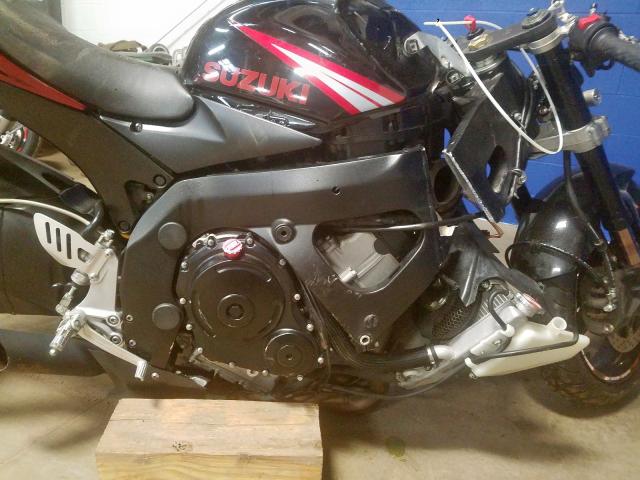 JS1GR7KA062109536 - 2006 SUZUKI GSX-R750 K6  photo 7