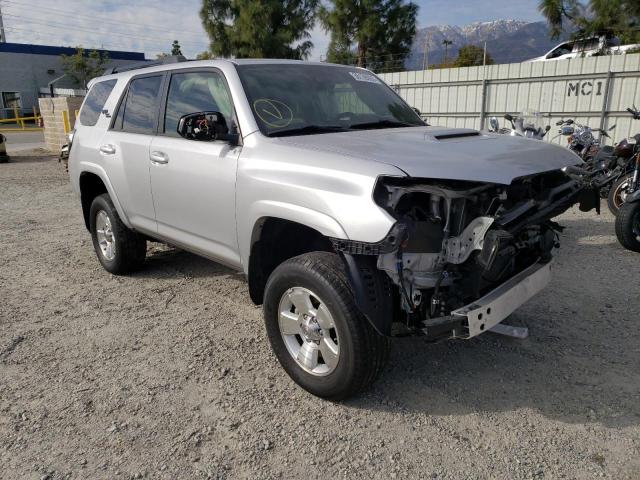 JTEBU5JR2L5824348 - 2020 TOYOTA 4RUNNER SR5/SR5 PREMIUM SILVER photo 4