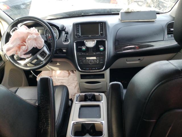 2C4RC1BGXER133019 - 2014 CHRYSLER TOWN & COU TOURING SILVER photo 8