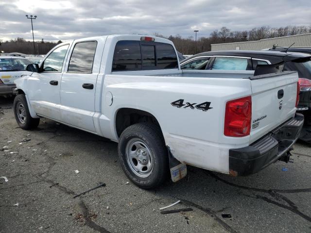 1D7HW28K16S704214 - 2006 DODGE DAKOTA QUAD WHITE photo 2