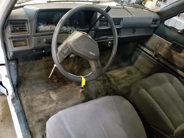 JT4RN70P2J0051273 - 1988 TOYOTA PICKUP XTRACAB RN70 DLX WHITE photo 8