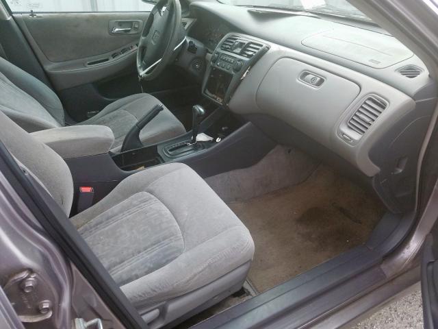 1HGCG6676YA027064 - 2000 HONDA ACCORD EX  photo 5