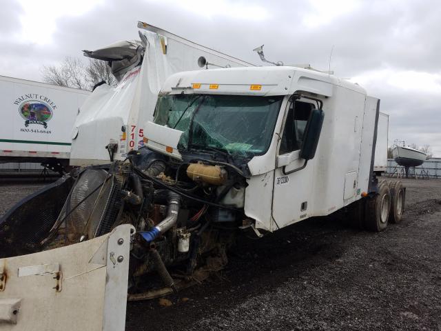 1FUYSDYBXXLA00246 - 1999 FREIGHTLINER CONVENTIONAL FLC120  photo 2