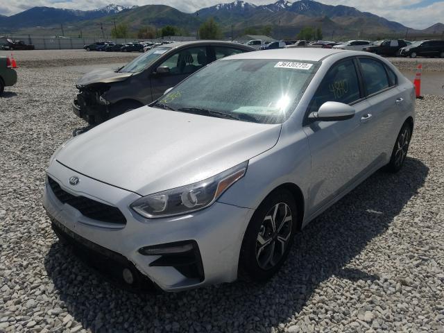 3KPF24AD1LE147257 - 2020 KIA FORTE FE  photo 2