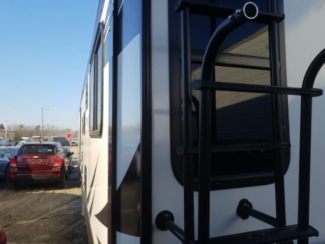 4YDT34129LB450179 - 2020 KEYSTONE OUTBACK WHITE photo 3