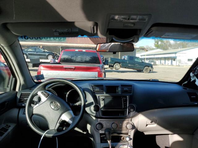 5TDZA3EH6DS033625 - 2013 TOYOTA HIGHLANDER BASE أرجواني صورة 8